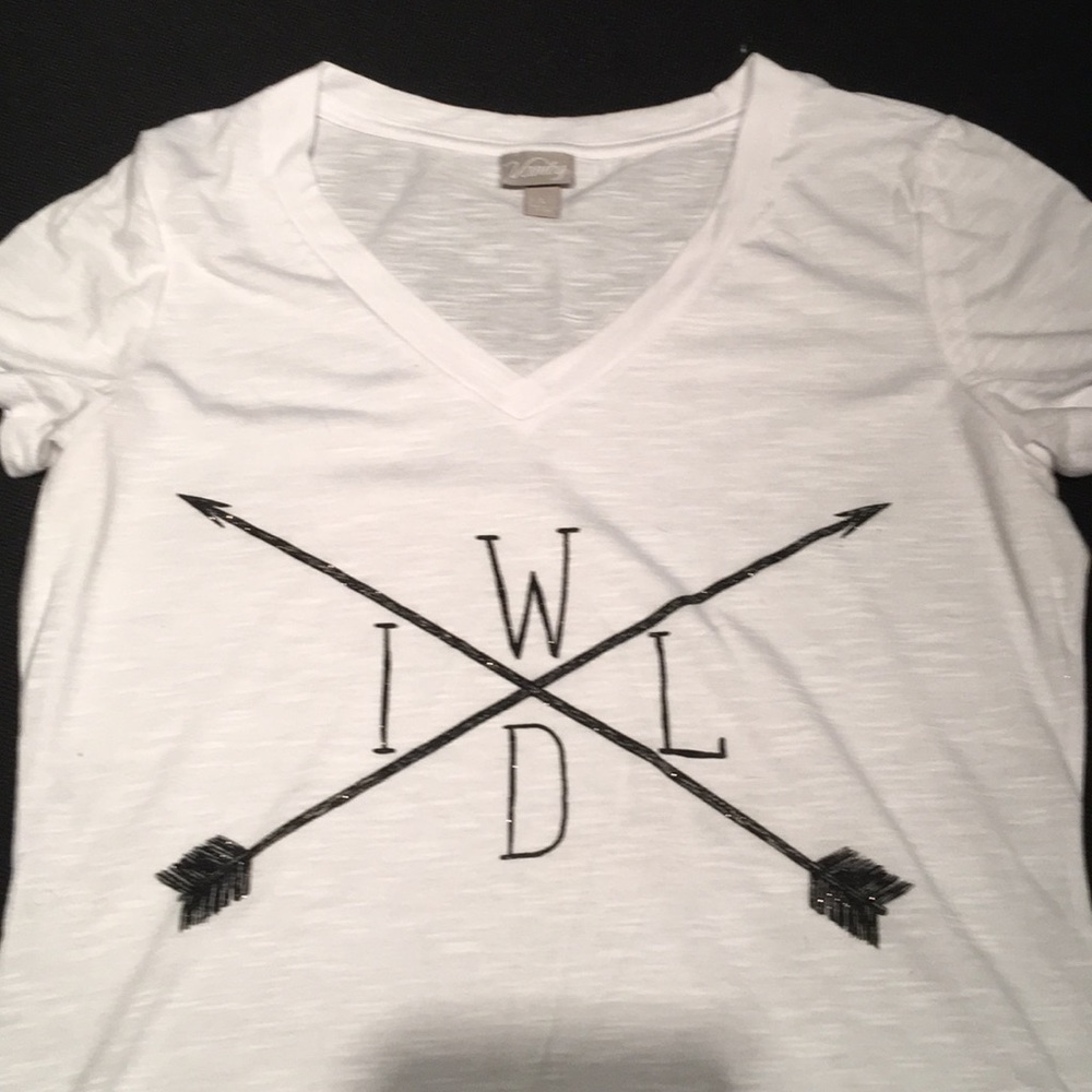 Vanity v neck T-shirt